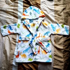 Blankets & Beyond dinosaur baby robe 12m+